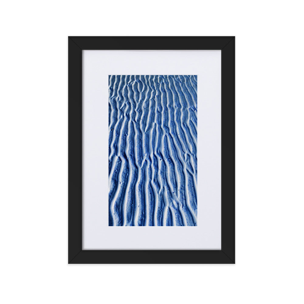 WALKS ON THE BEACH. Matte Paper Framed Poster With Mat