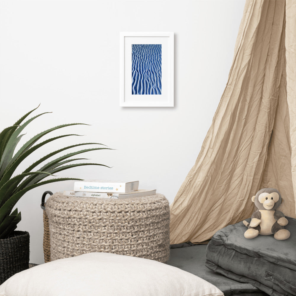 WALKS ON THE BEACH. Matte Paper Framed Poster With Mat