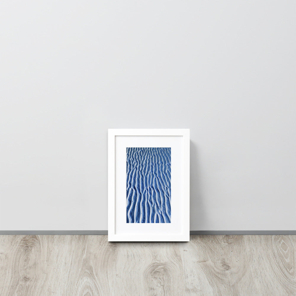 WALKS ON THE BEACH. Matte Paper Framed Poster With Mat