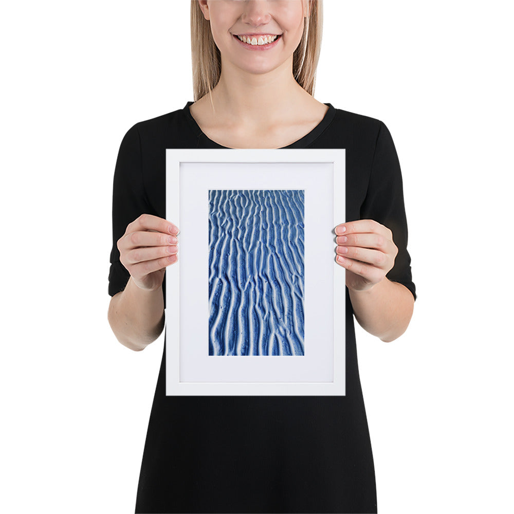 WALKS ON THE BEACH. Matte Paper Framed Poster With Mat