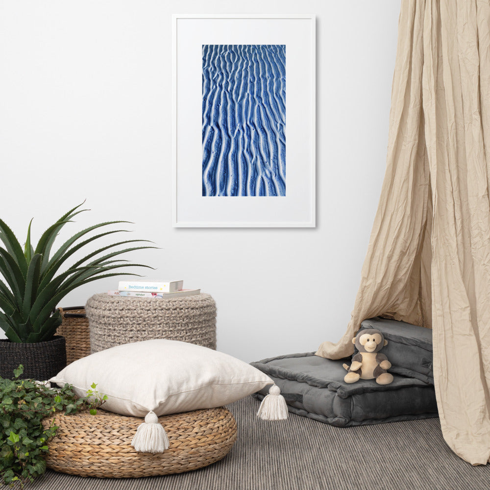 WALKS ON THE BEACH. Matte Paper Framed Poster With Mat