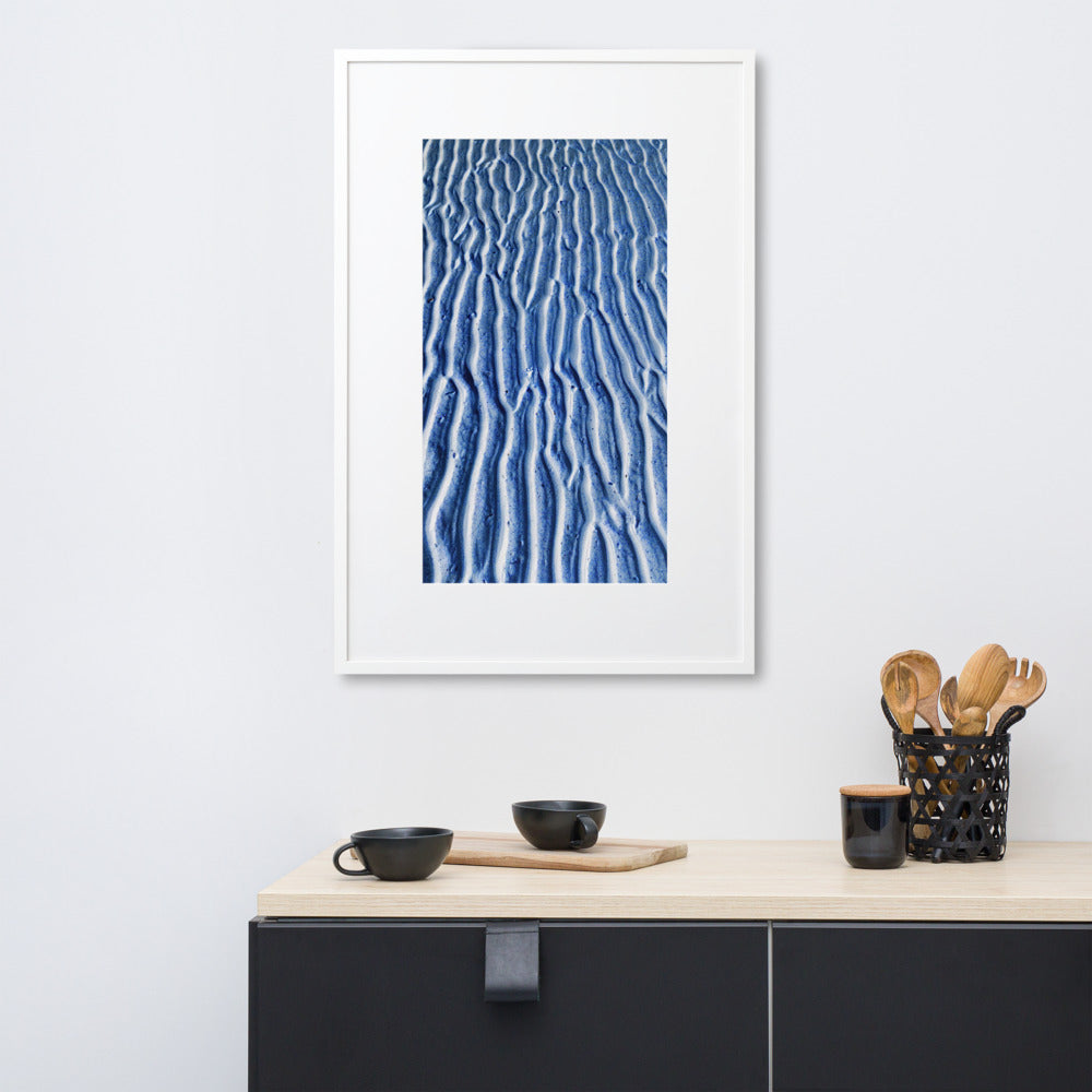 WALKS ON THE BEACH. Matte Paper Framed Poster With Mat