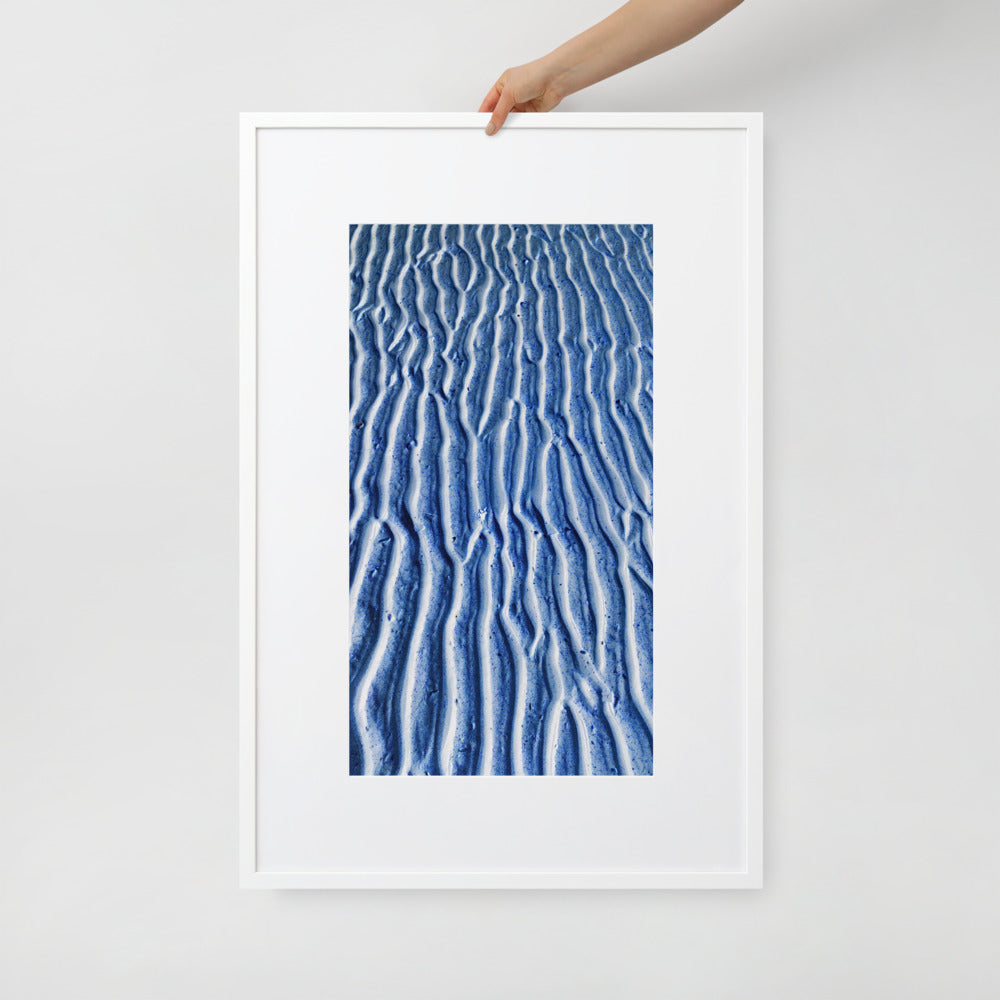 WALKS ON THE BEACH. Matte Paper Framed Poster With Mat